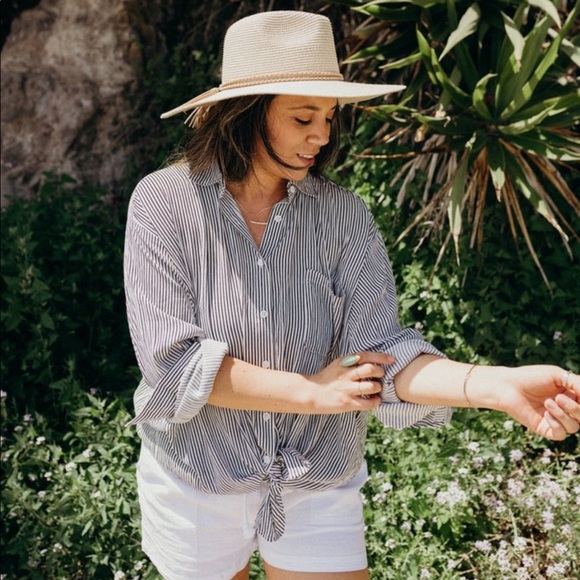 BNWOT CJLA “Tate” Long Sleeve Blouse - Picture 3 of 10